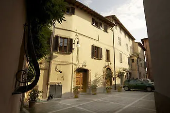 Palazzo Fiumi Laplaca Hotel