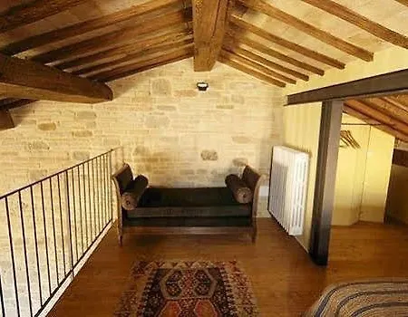 Palazzo Fiumi Laplaca Hotel